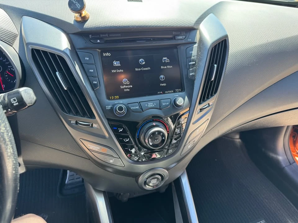 2016 Hyundai Veloster - Image 14 of 14