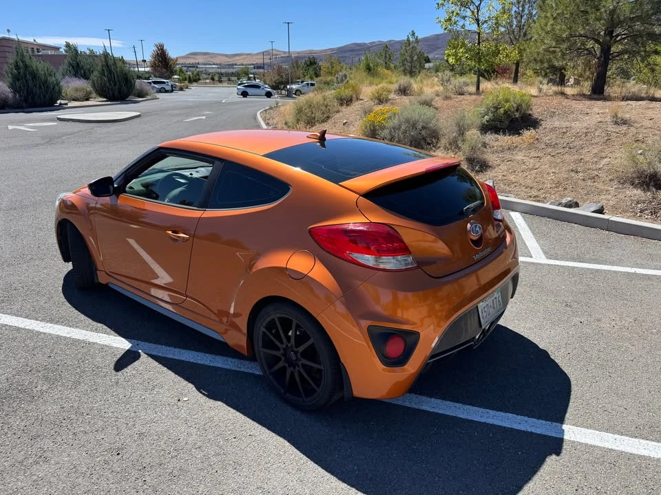 2016 Hyundai Veloster - Image 5 of 14