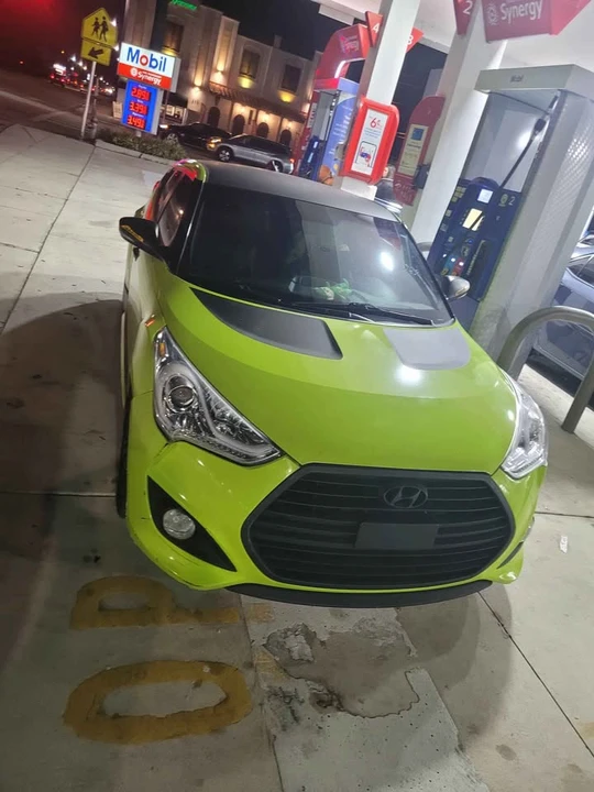 2016 Hyundai Veloster - Image 4 of 4