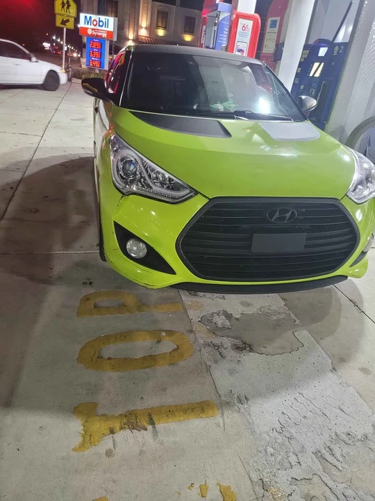 2016 Hyundai Veloster - Image 3 of 4