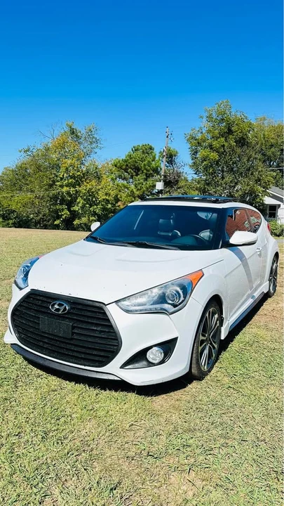 2016 Hyundai Veloster - Image 4 of 7