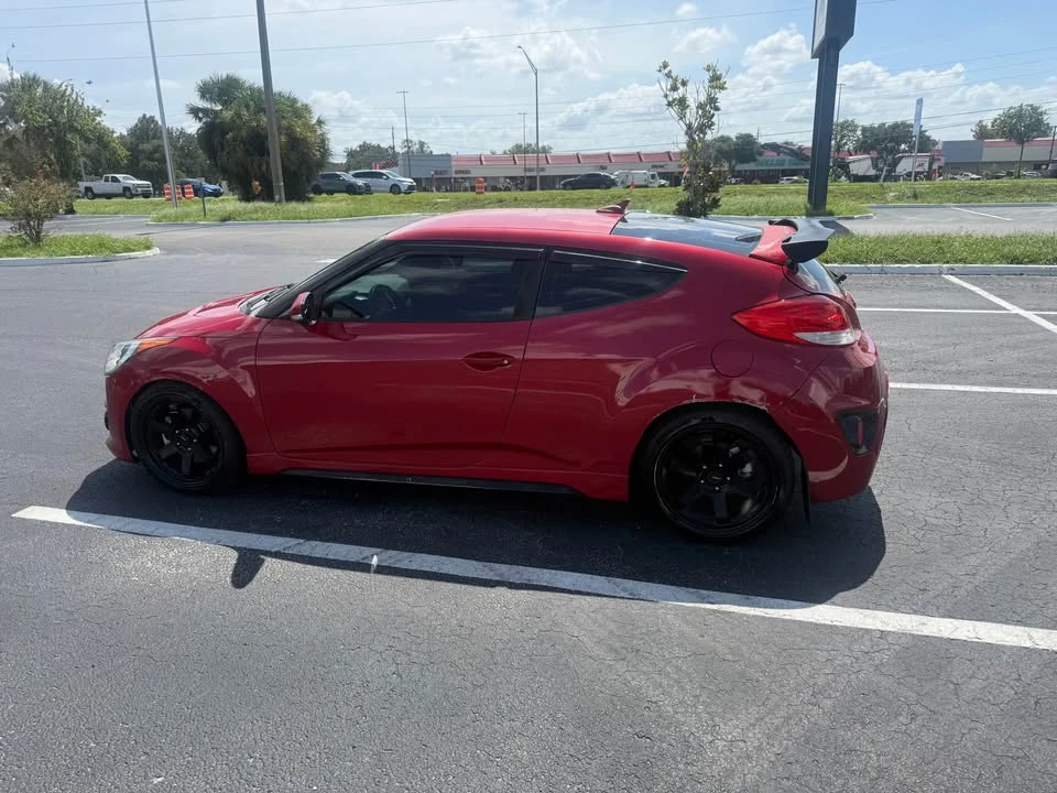 2016 Hyundai Veloster - Image 4 of 19