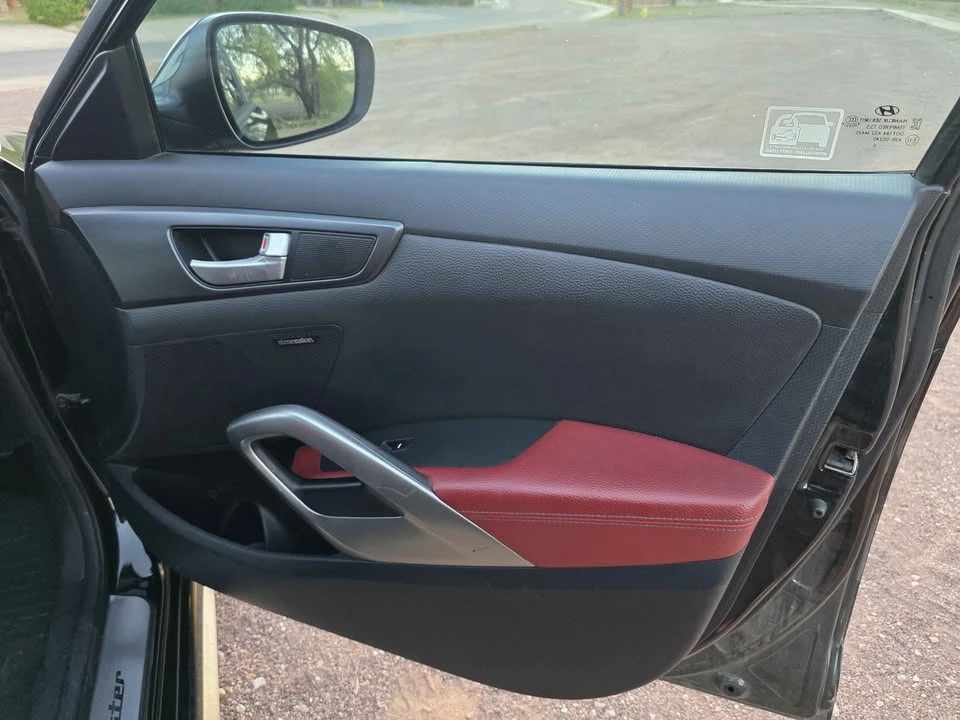2016 Hyundai Veloster - Image 6 of 14