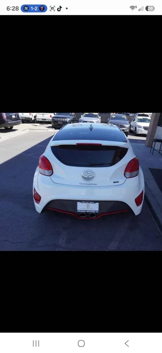 2016 Hyundai Veloster - Image 11 of 20