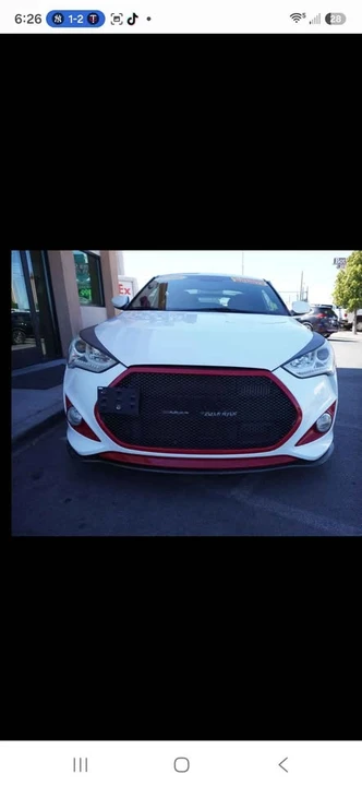 2016 Hyundai Veloster - Image 2 of 20