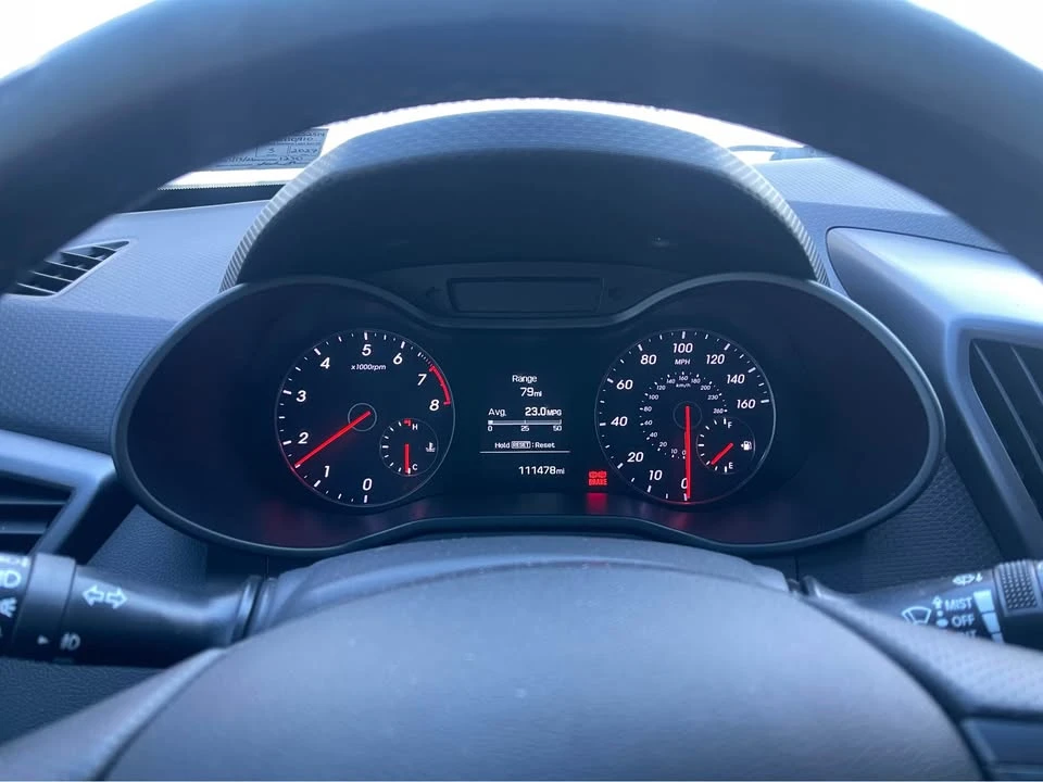2016 Hyundai Veloster - Image 11 of 12