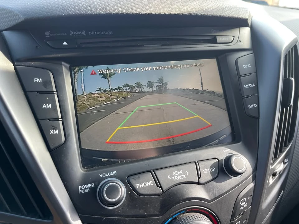 2016 Hyundai Veloster - Image 15 of 17