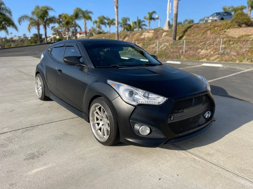 2016 Hyundai Veloster - Image 4 of 17
