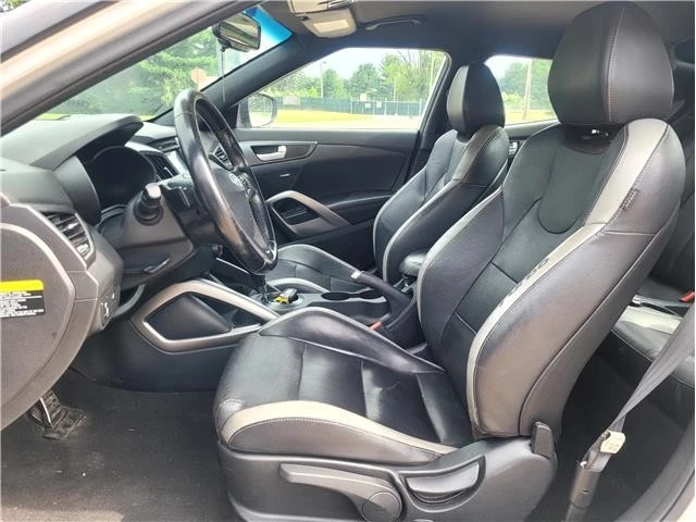 2016 Hyundai Veloster - Image 27 of 31