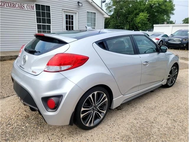2016 Hyundai Veloster - Image 4 of 21