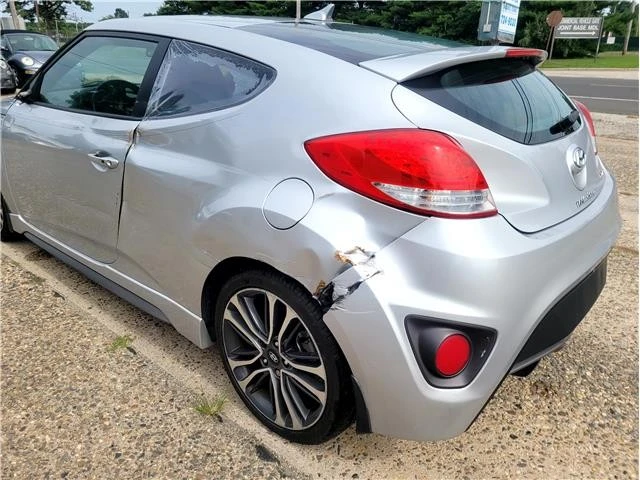 2016 Hyundai Veloster - Image 14 of 31