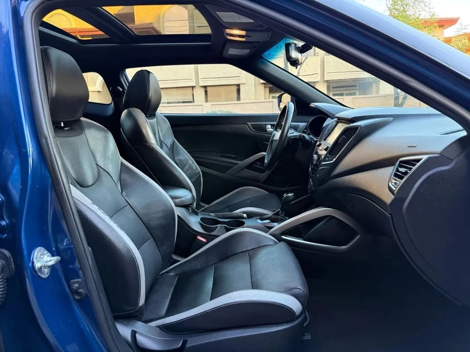 2016 Hyundai Veloster - Image 20 of 20