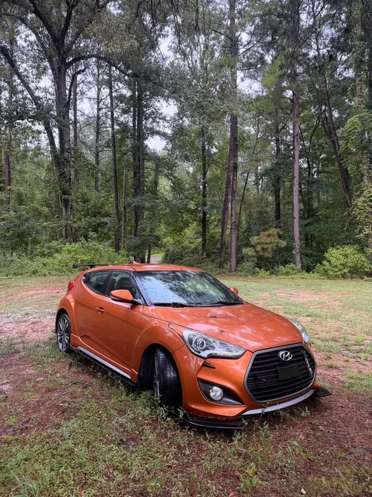 2016 Hyundai Veloster - Image 7 of 17