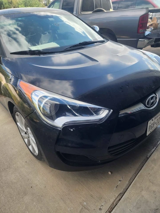 2016 Hyundai Veloster - Image 11 of 16