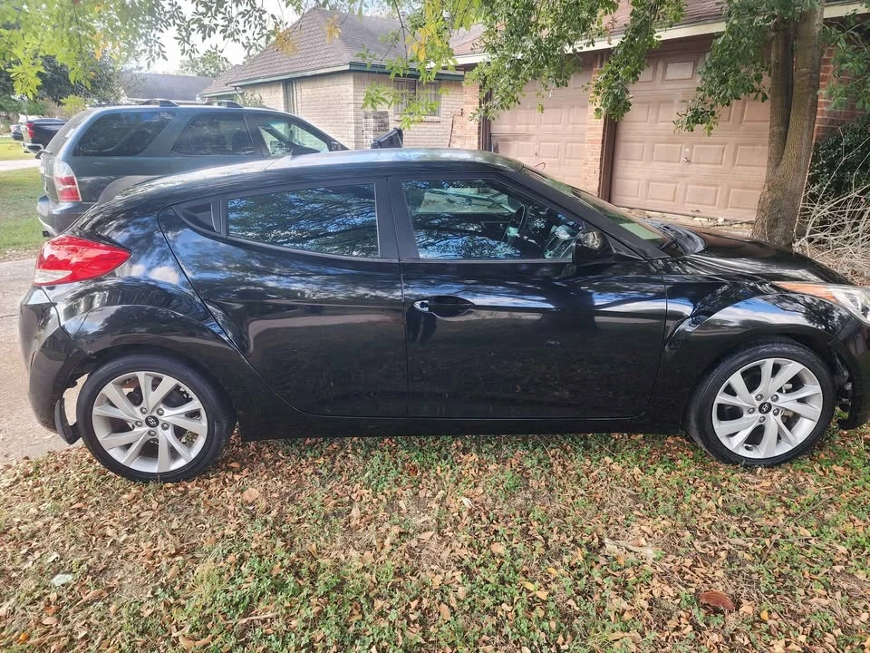 2016 Hyundai Veloster - Image 5 of 16