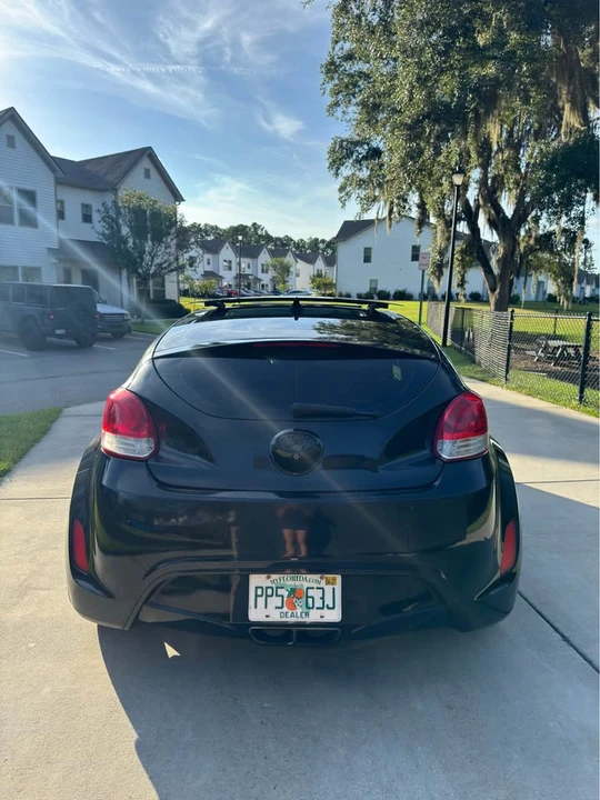 2016 Hyundai Veloster - Image 5 of 13