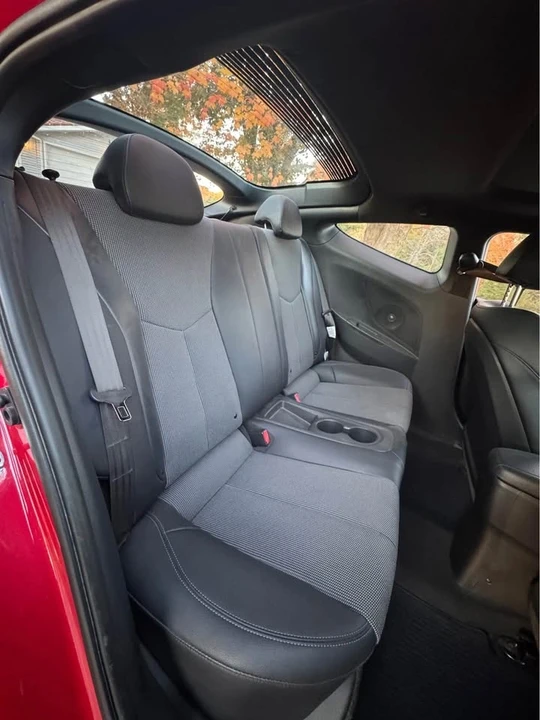 2016 Hyundai Veloster - Image 8 of 8