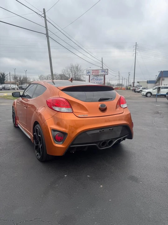2016 Hyundai Veloster - Image 2 of 6