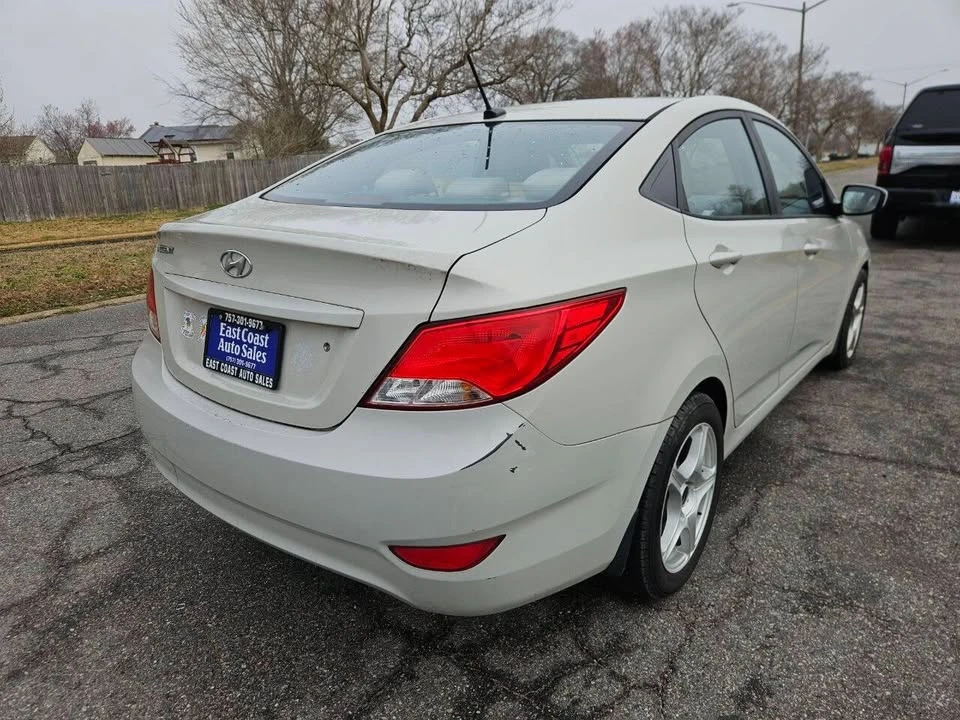 2016 Hyundai Accent - Image 6 of 19