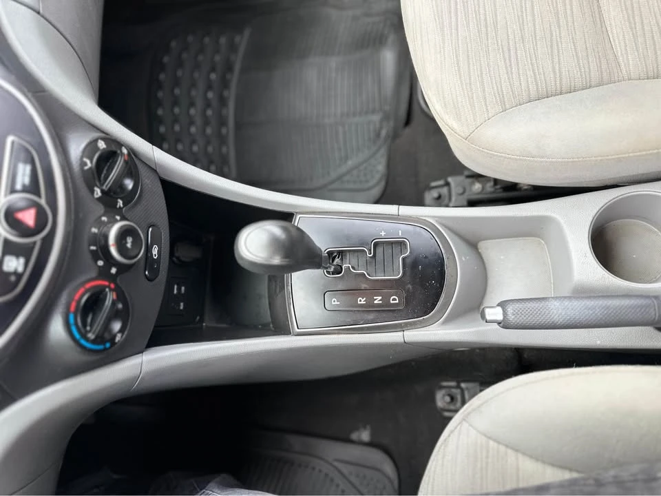 2016 Hyundai Accent - Image 17 of 19