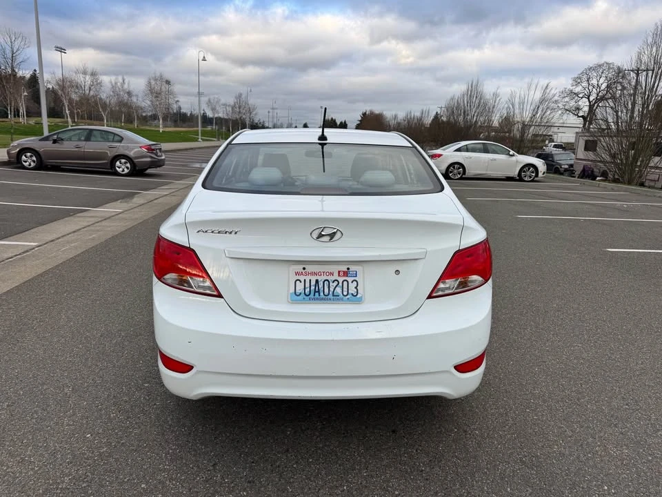 2016 Hyundai Accent - Image 4 of 11