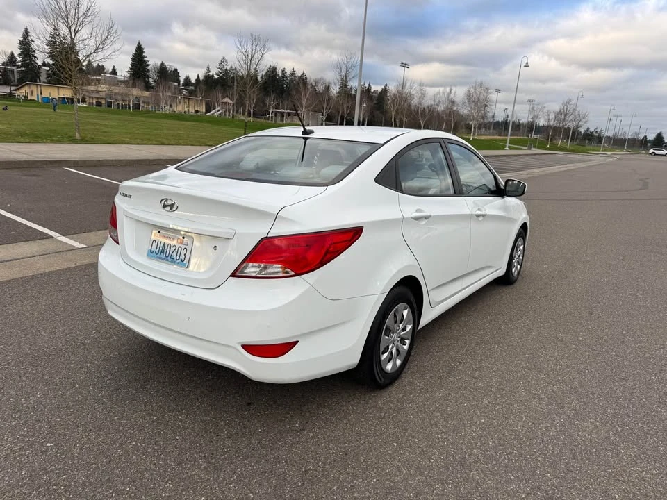 2016 Hyundai Accent - Image 3 of 11