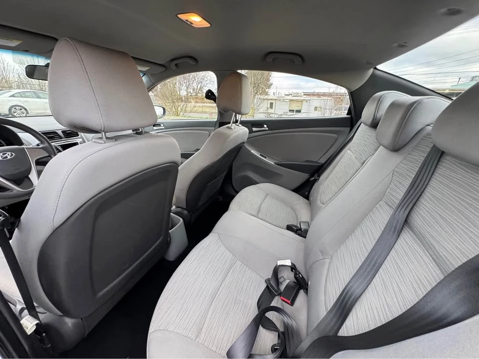 2016 Hyundai Accent - Image 10 of 11