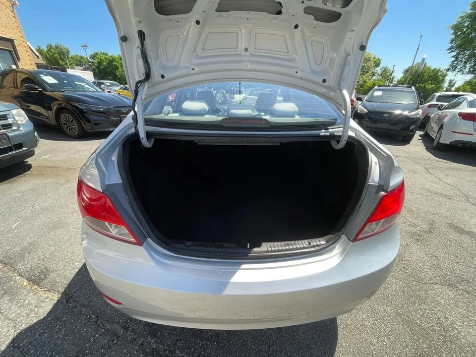 2016 Hyundai Accent - Image 19 of 20