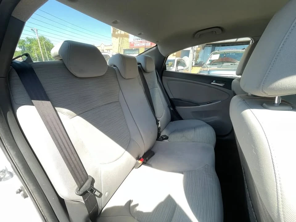 2016 Hyundai Accent - Image 16 of 20