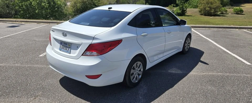 2016 Hyundai Accent - Image 2 of 16