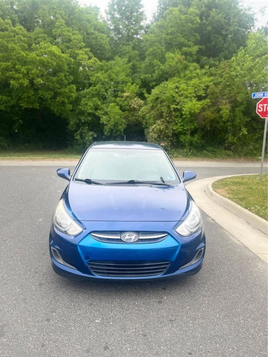 2016 Hyundai Accent - Image 5 of 19