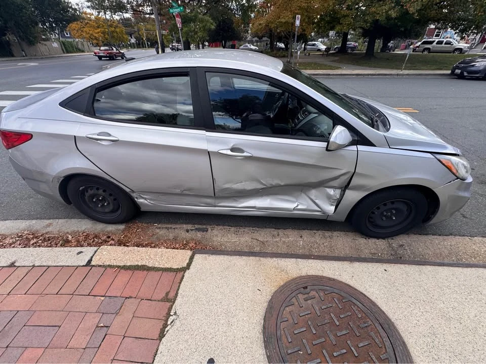 2016 Hyundai Accent - Image 7 of 7