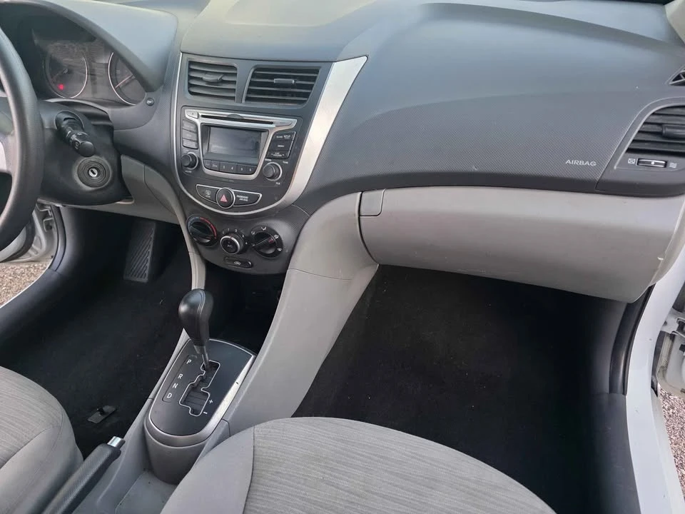 2016 Hyundai Accent - Image 10 of 18