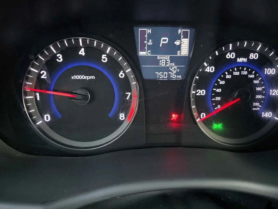 2016 Hyundai Accent - Image 7 of 18