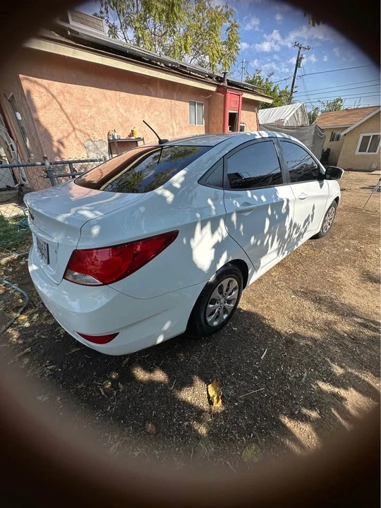 2016 Hyundai Accent - Image 4 of 9