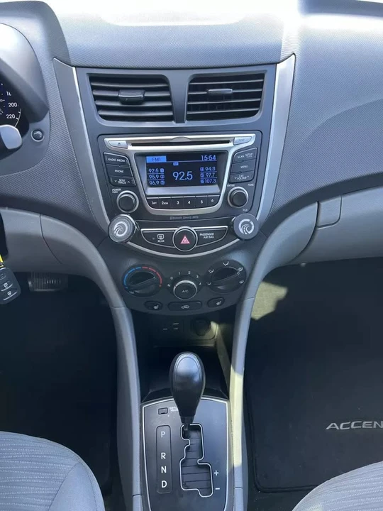 2016 Hyundai Accent - Image 12 of 13