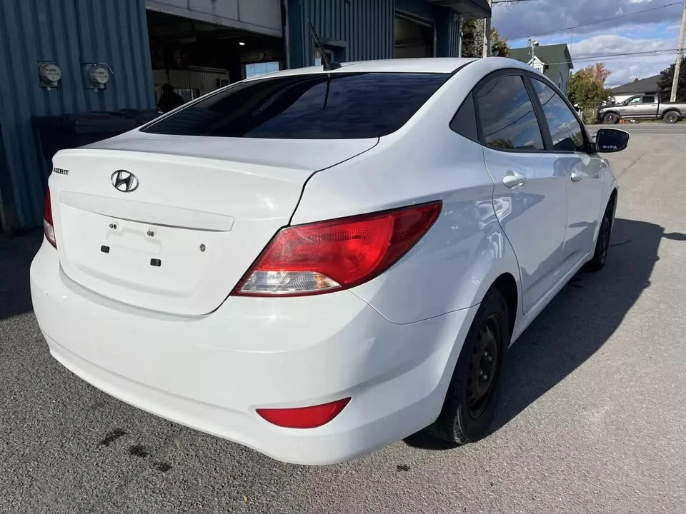 2016 Hyundai Accent - Image 5 of 13