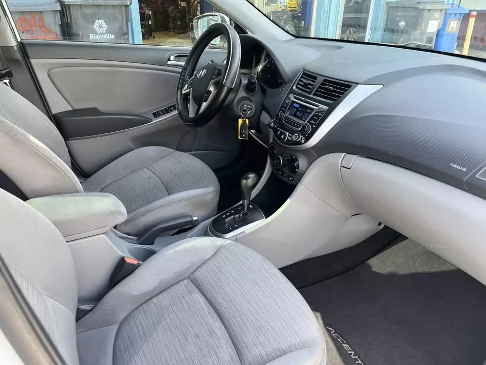 2016 Hyundai Accent - Image 8 of 13