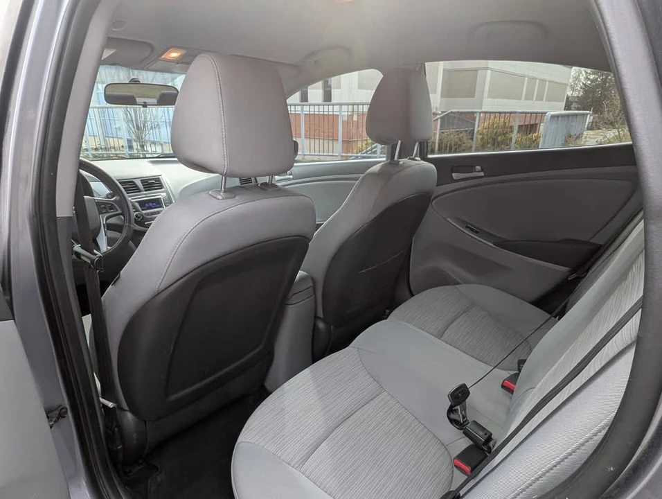 2016 Hyundai Accent - Image 9 of 17
