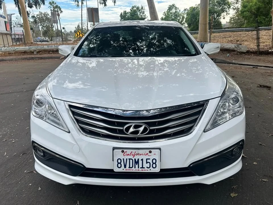 2016 Hyundai Azera - Image 8 of 19