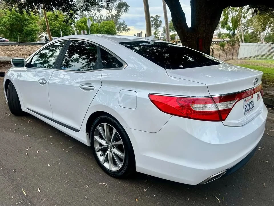 2016 Hyundai Azera - Image 3 of 19