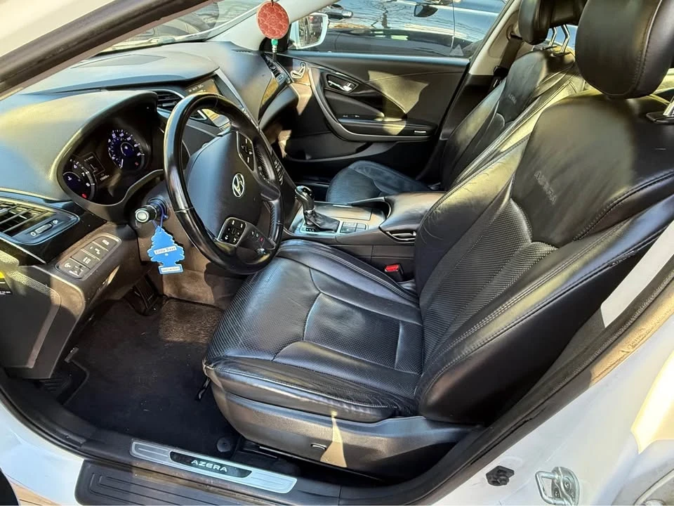 2016 Hyundai Azera - Image 6 of 12