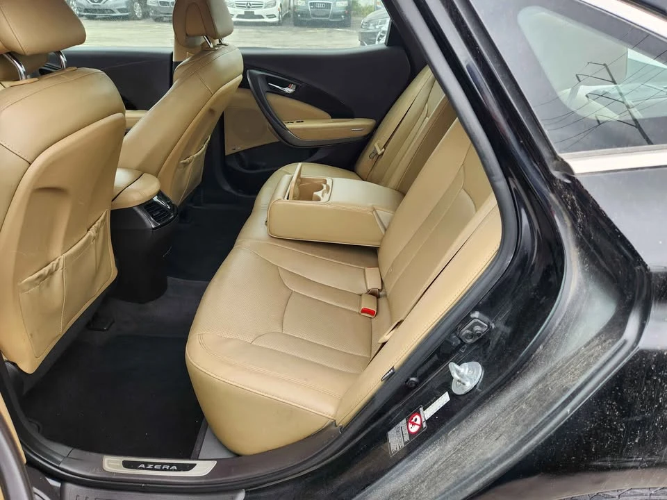 2016 Hyundai Azera - Image 8 of 12