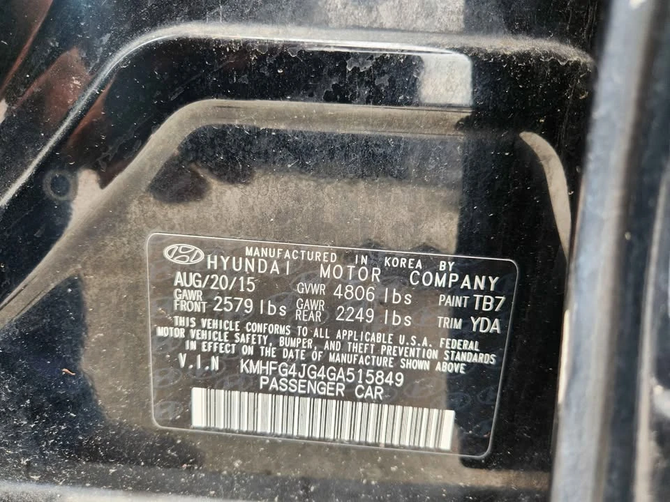 2016 Hyundai Azera - Image 10 of 12
