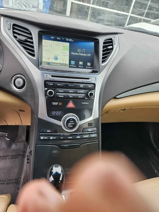 2016 Hyundai Azera - Image 9 of 12