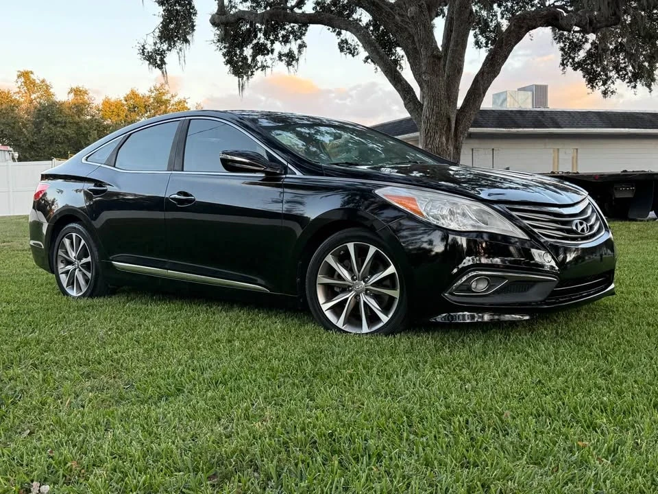 2016 Hyundai Azera - Image 2 of 12