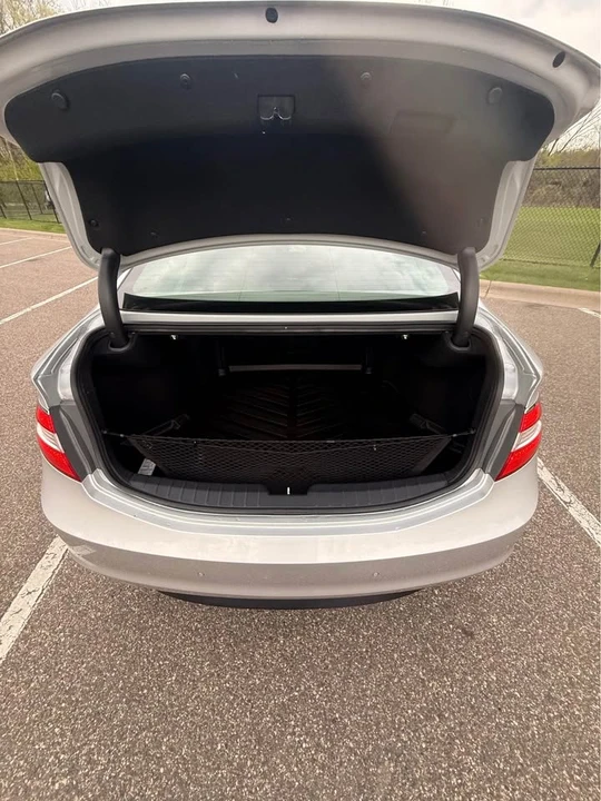 2016 Hyundai Azera - Image 14 of 19