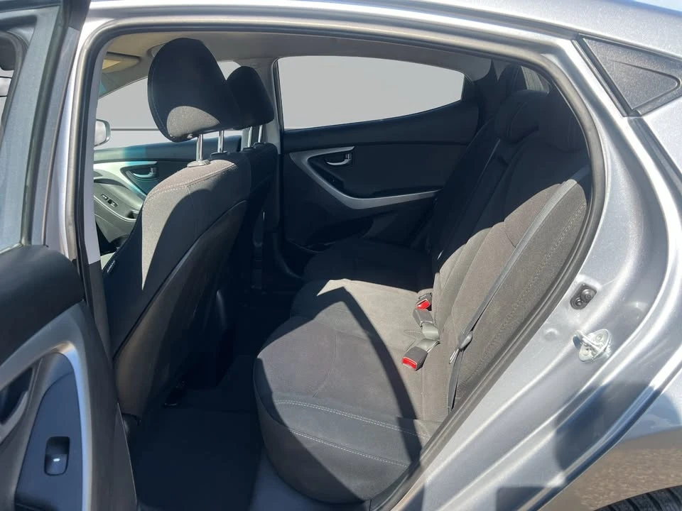 2016 Hyundai Elantra - Image 10 of 13