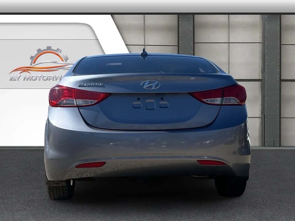 2016 Hyundai Elantra - Image 6 of 13