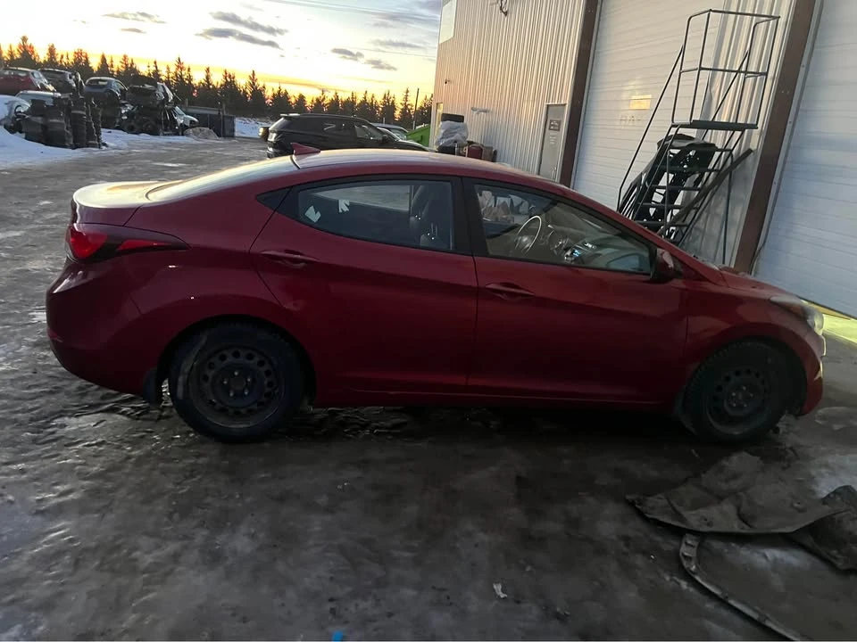 2016 Hyundai Elantra - Image 5 of 9